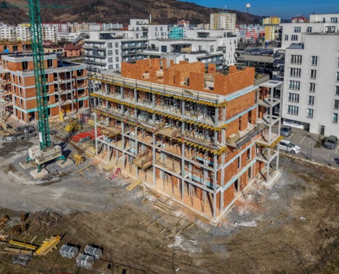 Kamence - Marec 2026