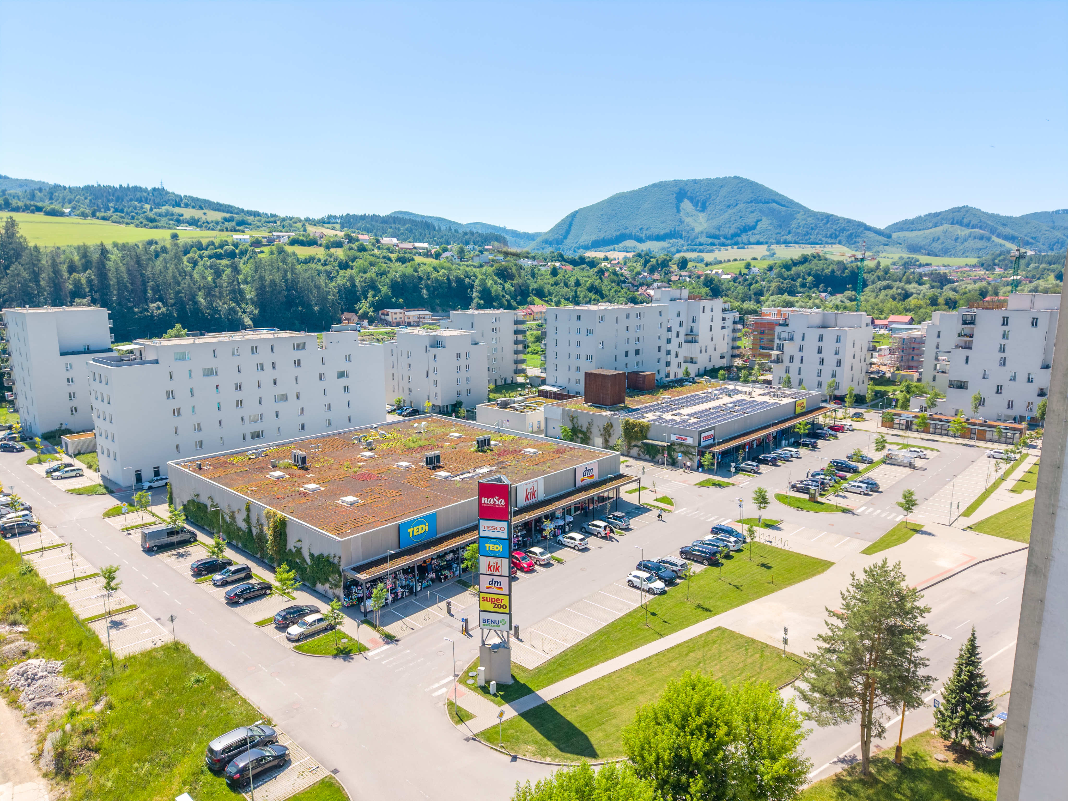 Obchodná galéria Naša - Kysucké Nové Mesto